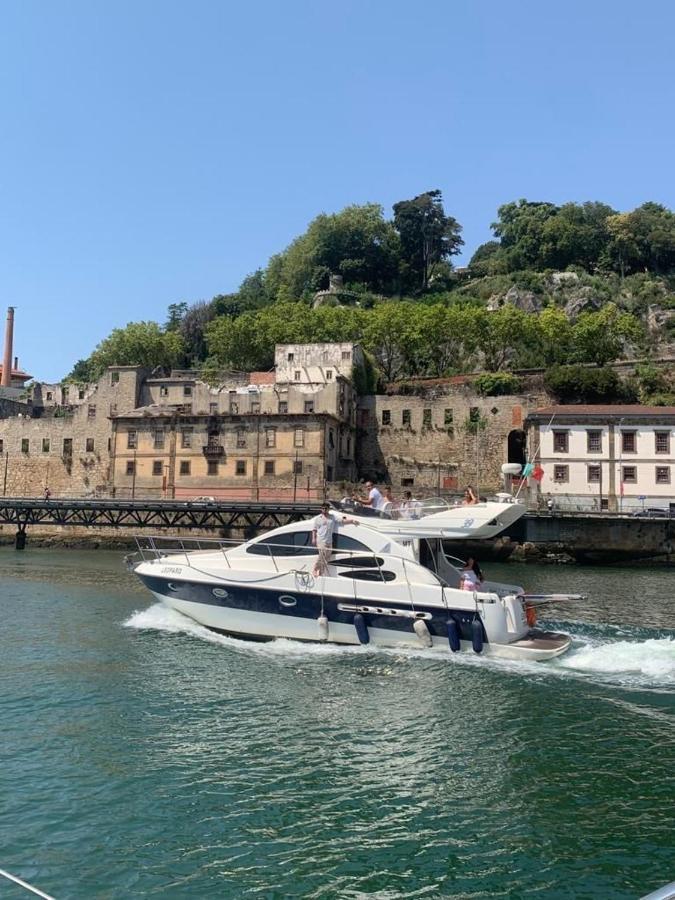 Douro River Private Yacht-accommodation Botel